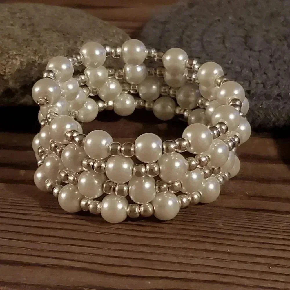 Handcrafted Snow White Glass Pearl Silver Beads Wr